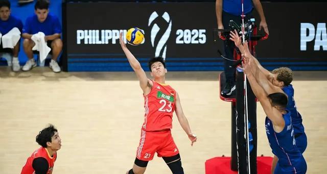 搭配主攻的 搭配主攻的