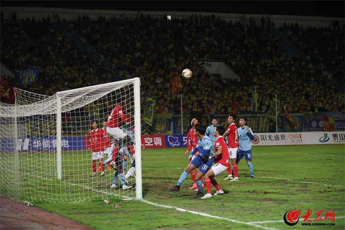 菏泽曹州队, 建队做出调, 主罚队员薛 菏泽曹州队, 建队做出调, 主罚队员薛