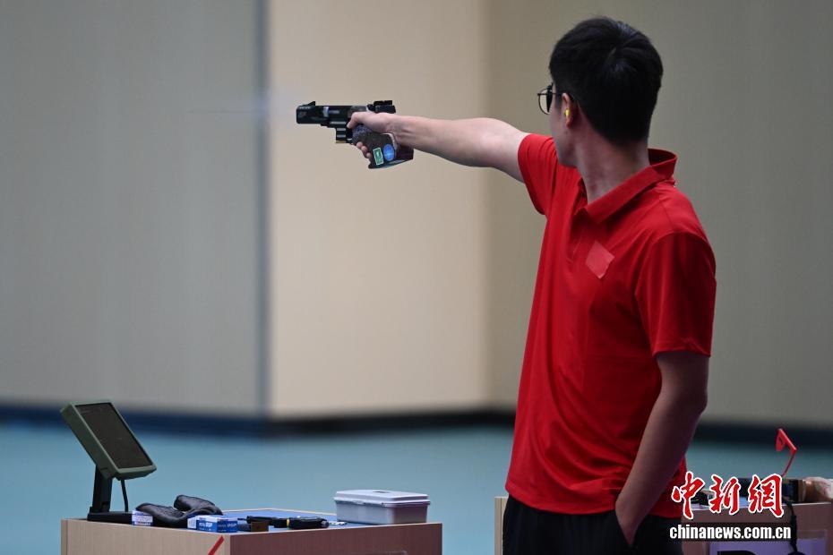 运动员何世 运动员何世