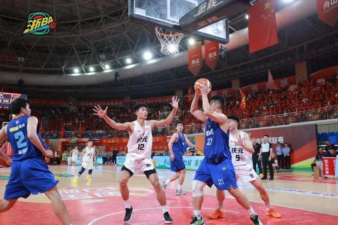 首节比赛, 越战越勇, 日晚 首节比赛, 越战越勇, 日晚